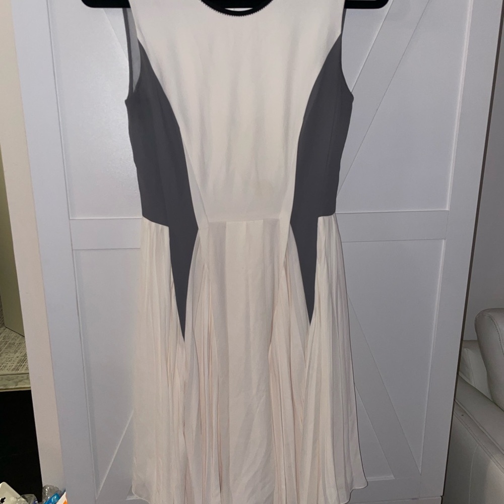 Elegant Gray and White Sleeveless Dress